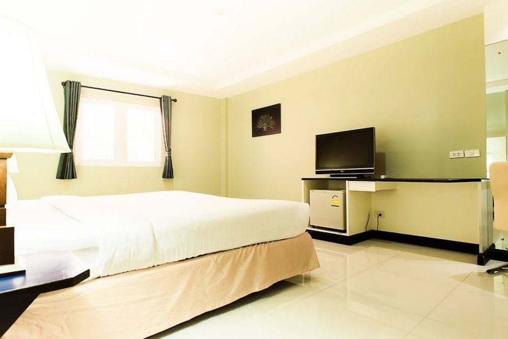 Fourteen Again Pattaya Exterior foto